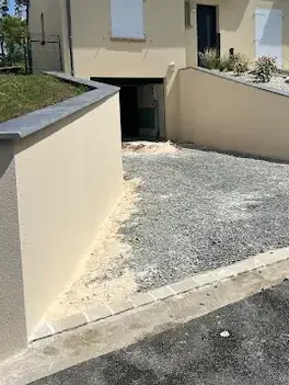 ravalement de façade à Loué - image 2